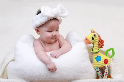 鄢陵宝宝几个月翻身